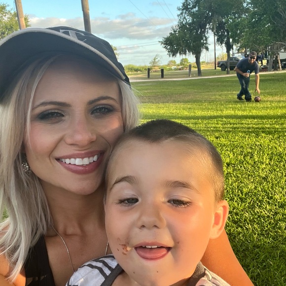 Meet your Posher, Brittany - Picture 11 of 15